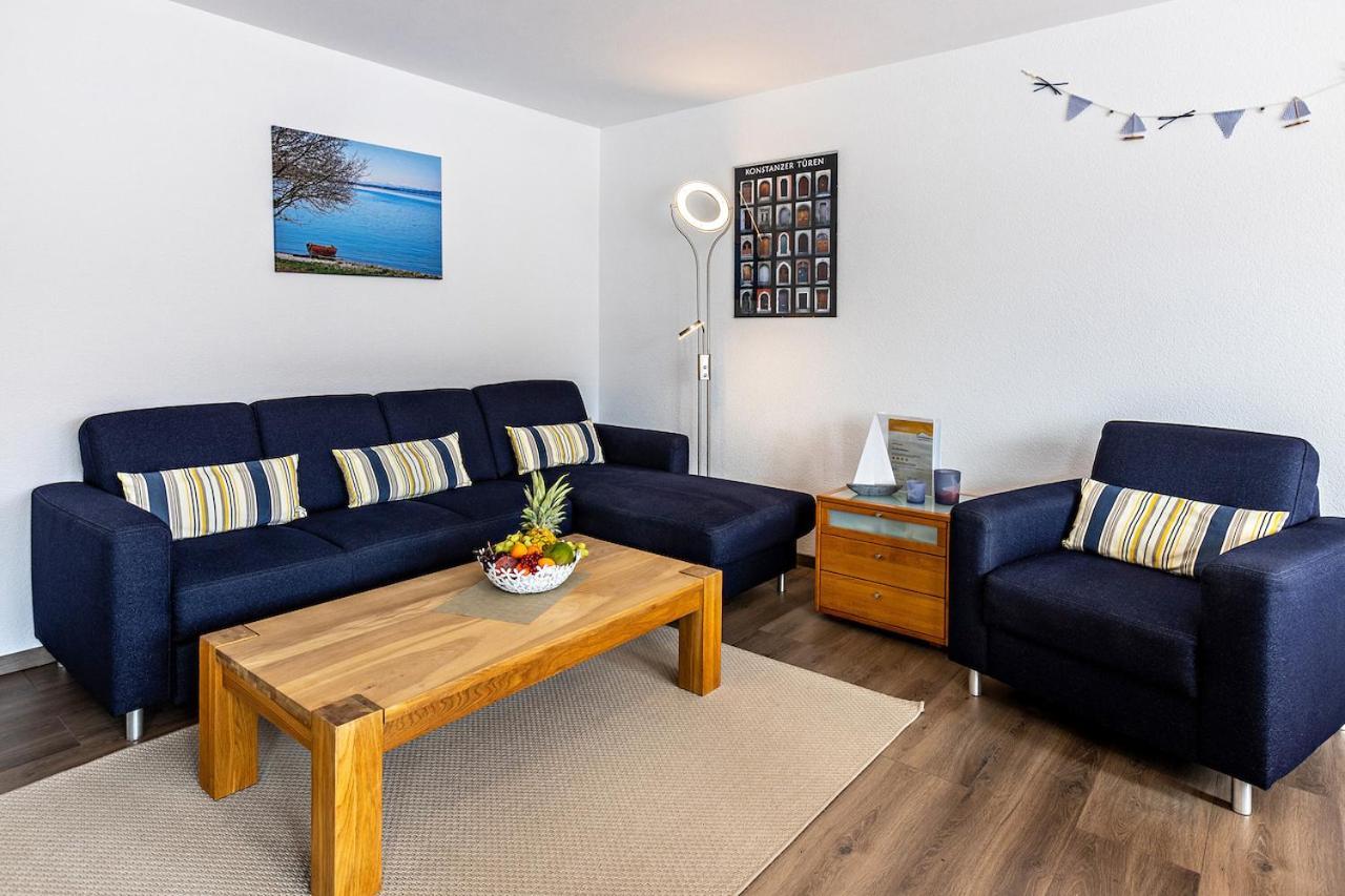 Ferienwohnung Am Alten Brunnen Gaienhofen  Bagian luar foto