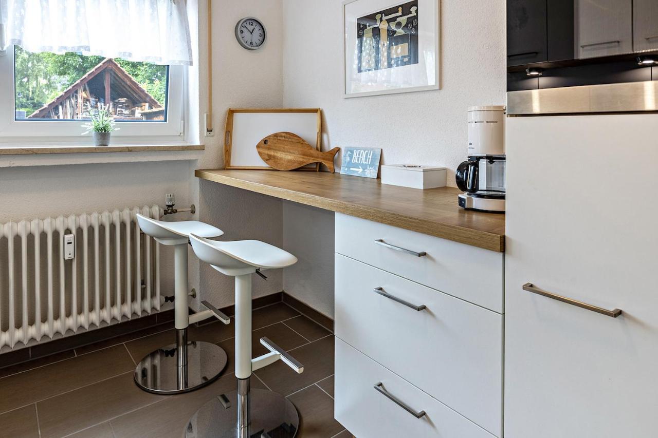 Ferienwohnung Am Alten Brunnen Gaienhofen  Bagian luar foto