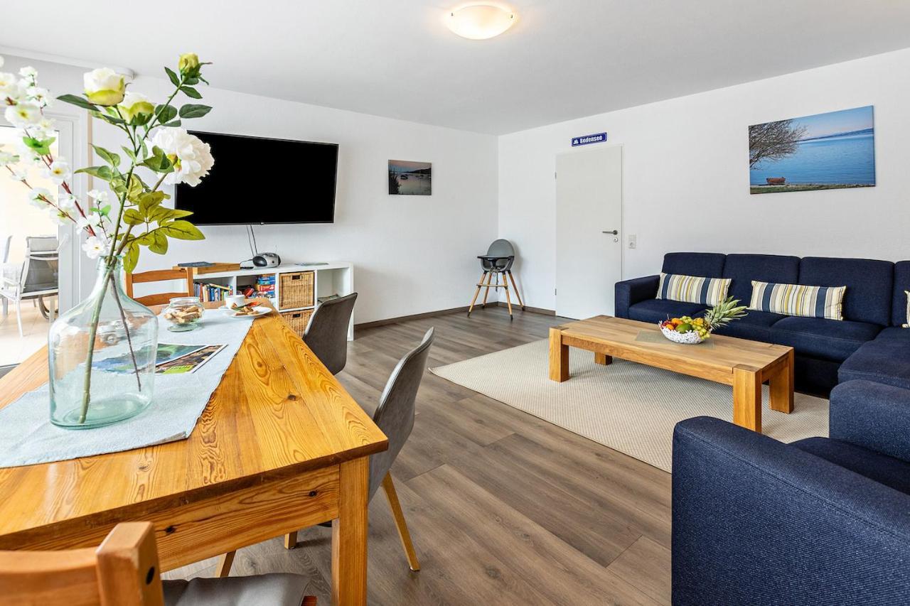 Ferienwohnung Am Alten Brunnen Gaienhofen  Bagian luar foto